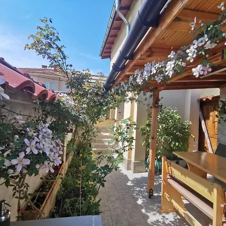 Rose Valley Kazanlŭk