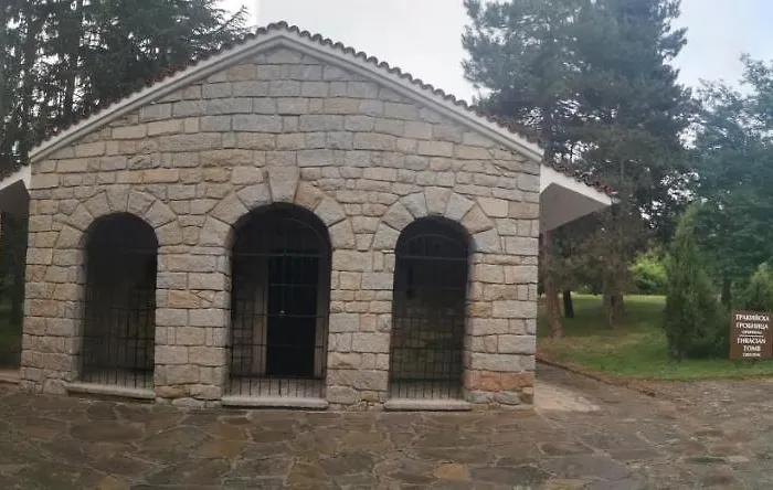 Rose Valley * カザンラク